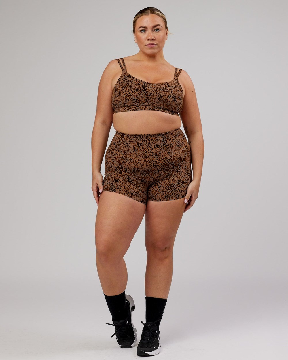 Agile Camel Print LSKD Vogue Sports Bra | UA3612708