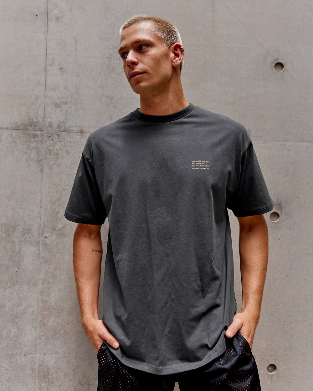 Asphalt / Tangerine LSKD Strive FLXCotton Tee Oversize | UT6971250