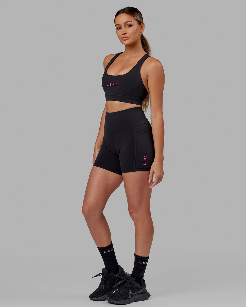 Black / Boysenberry LSKD Rep Sports Bra Small Logo | CL4561380