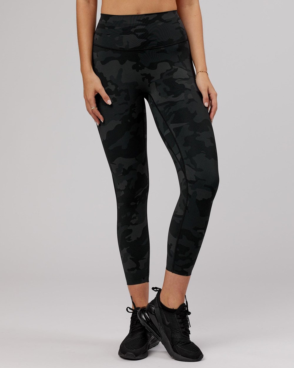 Black Camo LSKD Elixir 7/8 Length Legging | UC3925108