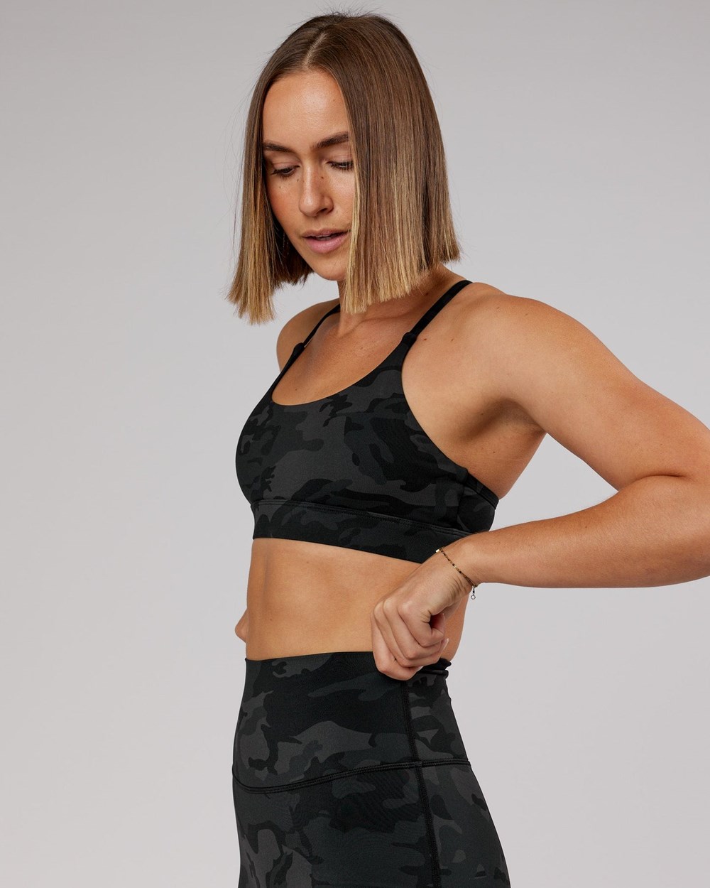 Black Camo LSKD Elixir Sports Bra | WQ4896123