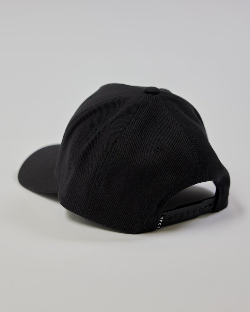 Black / Flamingo LSKD Cornerstone Snapback Hat | NC7925038