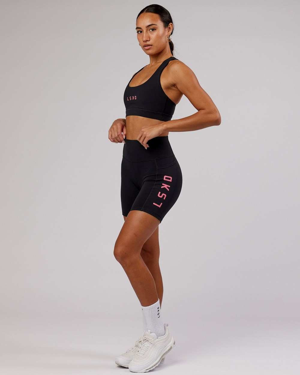 Black / Flamingo LSKD Rep Sports Bra Small Logo | RY8479215