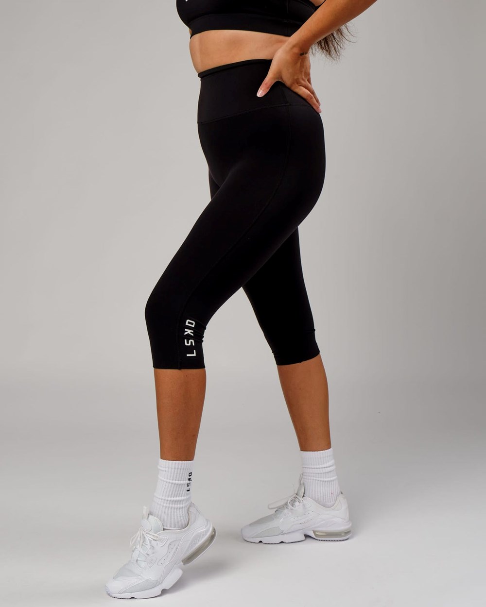 Black LSKD Elixir 3/4 Length Legging | NL9245038