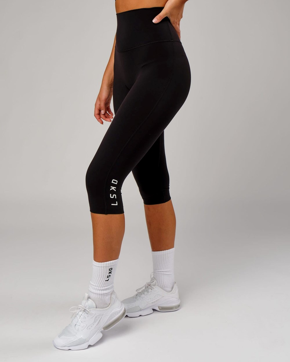 Black LSKD Elixir 3/4 Length Legging | NL9245038