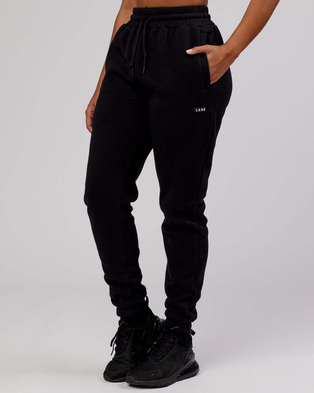 Black LSKD Iconic Jogger | EA0317584