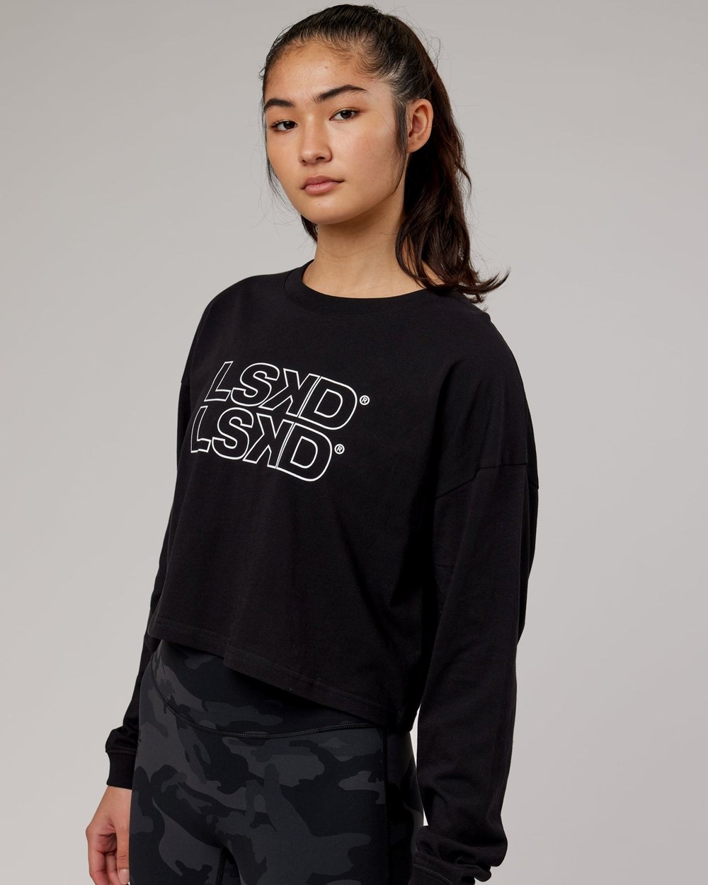 Black LSKD Stacks Up LS Tee | LC5627189