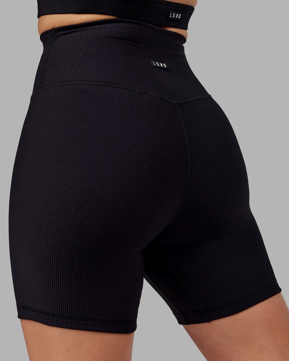 Black LSKD Strike Ribbed Mid-Length Bike Short | JM6178094