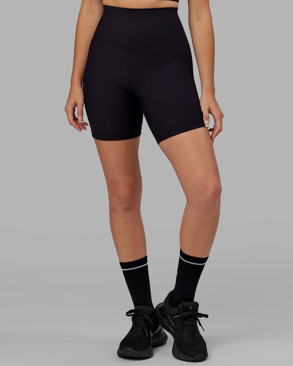 Black LSKD Strike Ribbed Mid-Length Bike Short | JM6178094