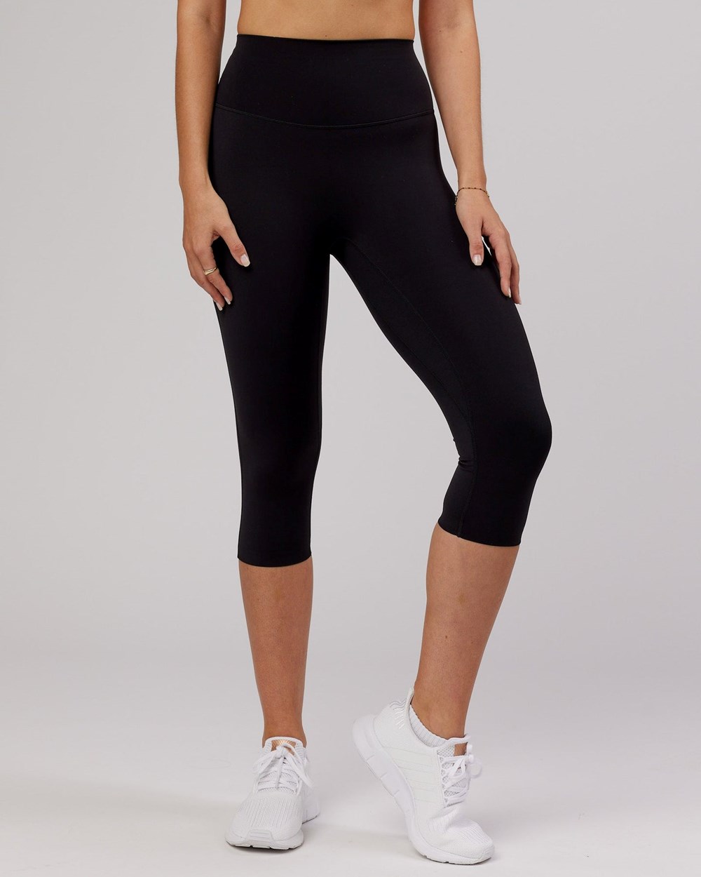 Black No Logo LSKD Elixir 3/4 Length Legging | DK3607851