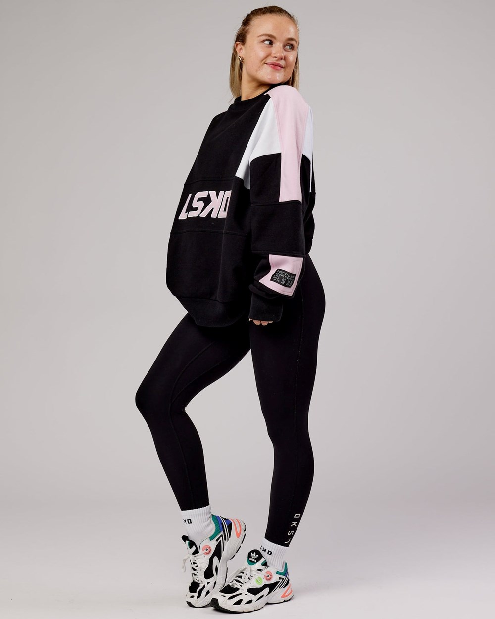 Black / Petal Pink LSKD Slam Oversize Sweater | EU3278056