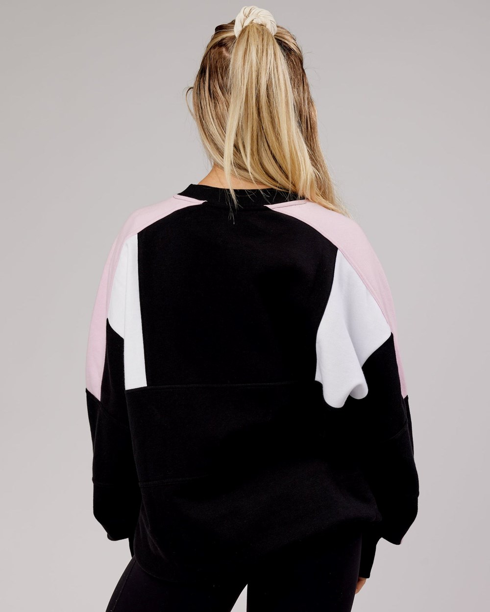 Black / Petal Pink LSKD Slam Oversize Sweater | EU3278056