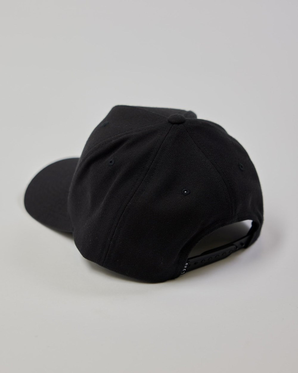 Black / White LSKD Cornerstone Snapback Hat | XR2763045