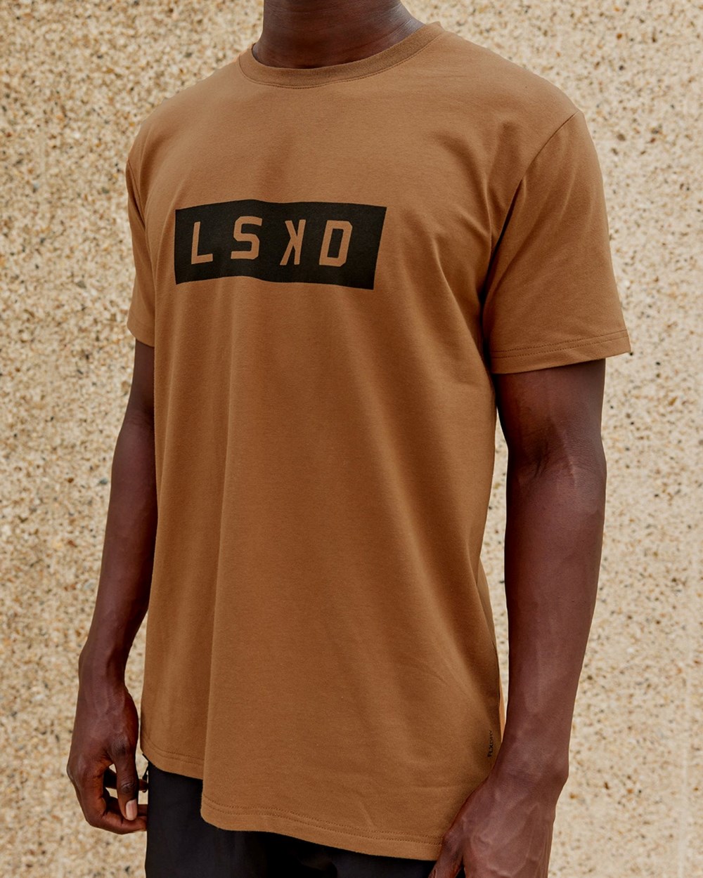 Camel LSKD Strength FLXDRY Performance Tee | YE8467102