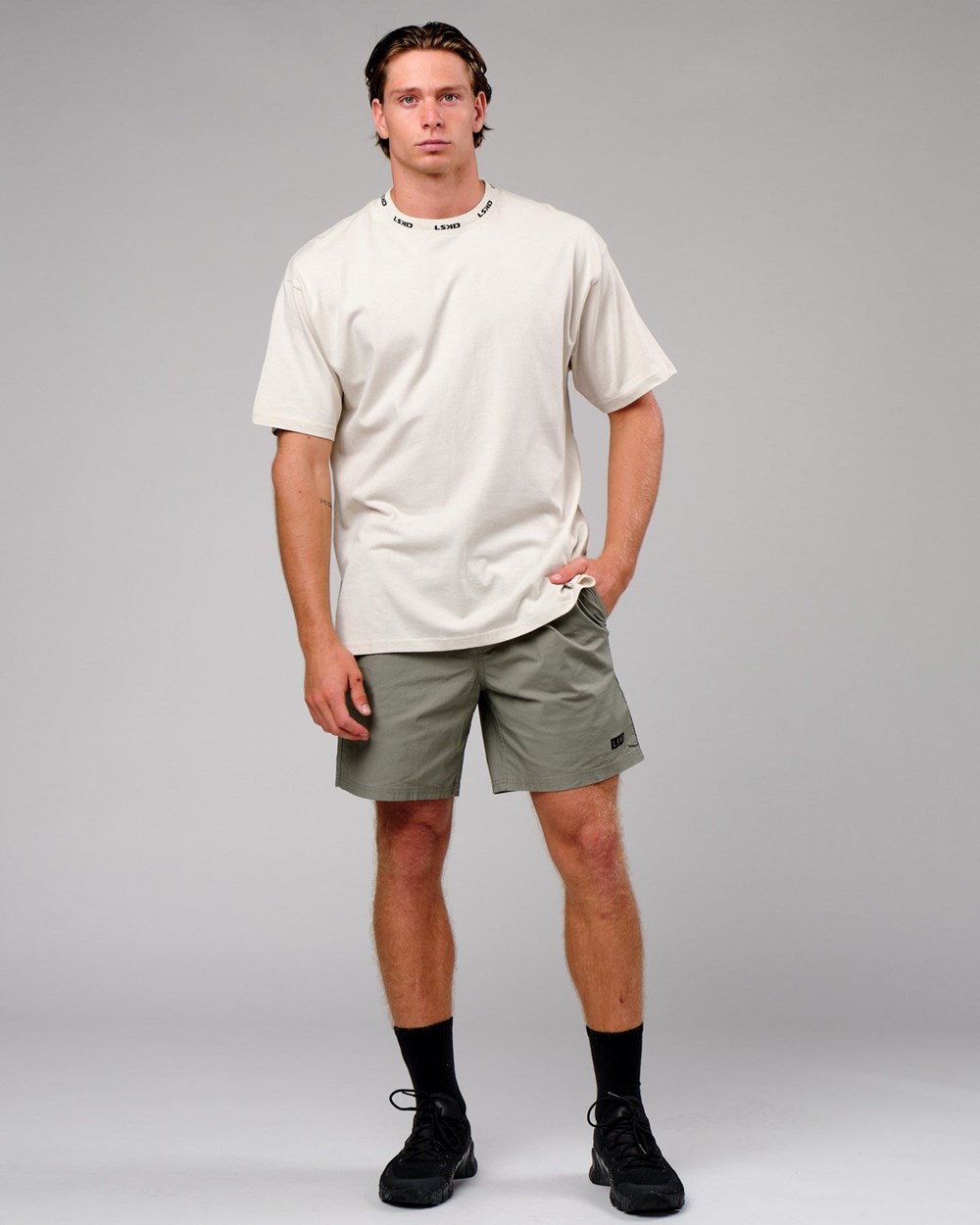 Dusty Olive LSKD Daily Short | KM7604152