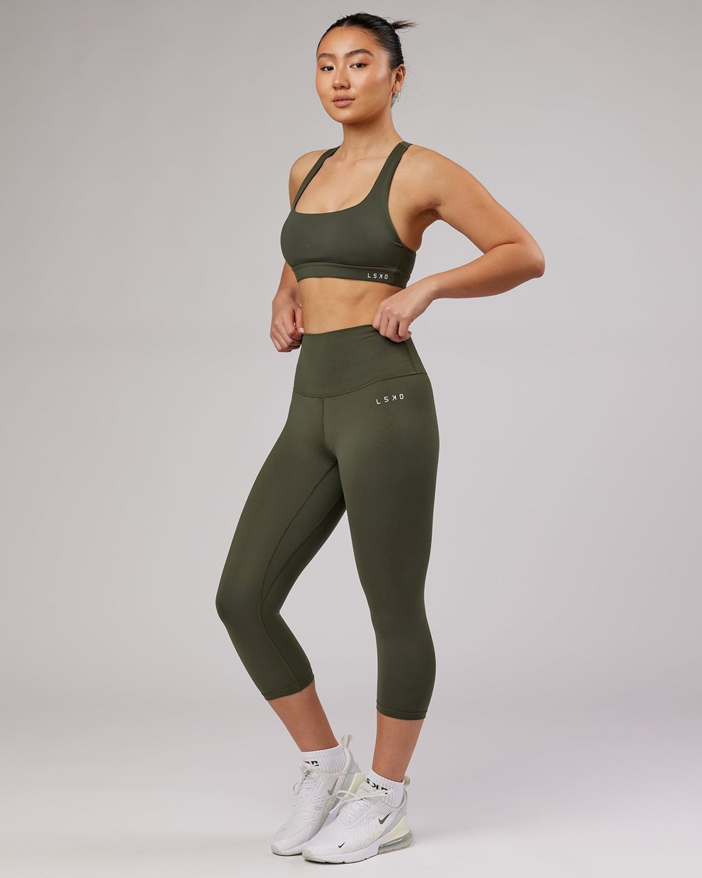 Forest Night LSKD Base 3/4 Length Legging | WV6578249