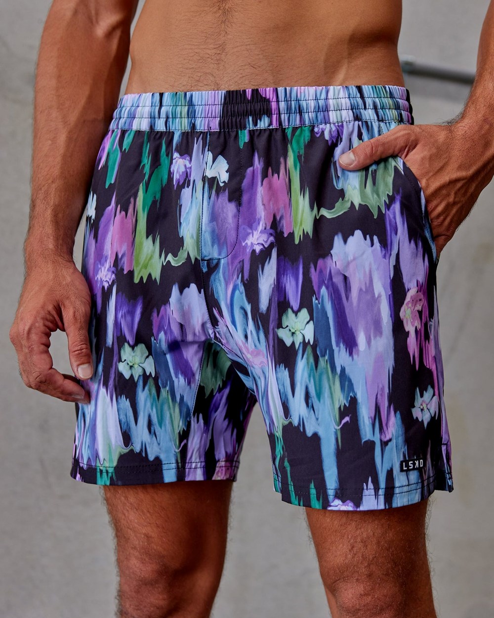 Hyper Floral Black LSKD Intensity 7'' Performance Short | YW2463015