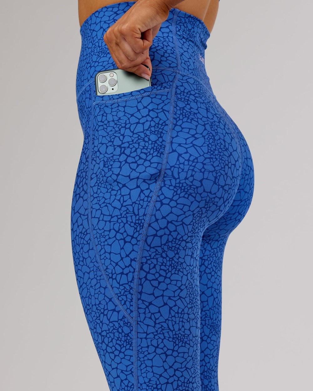 Ocean Scale LSKD Fusion Full Length Legging | IG1706459