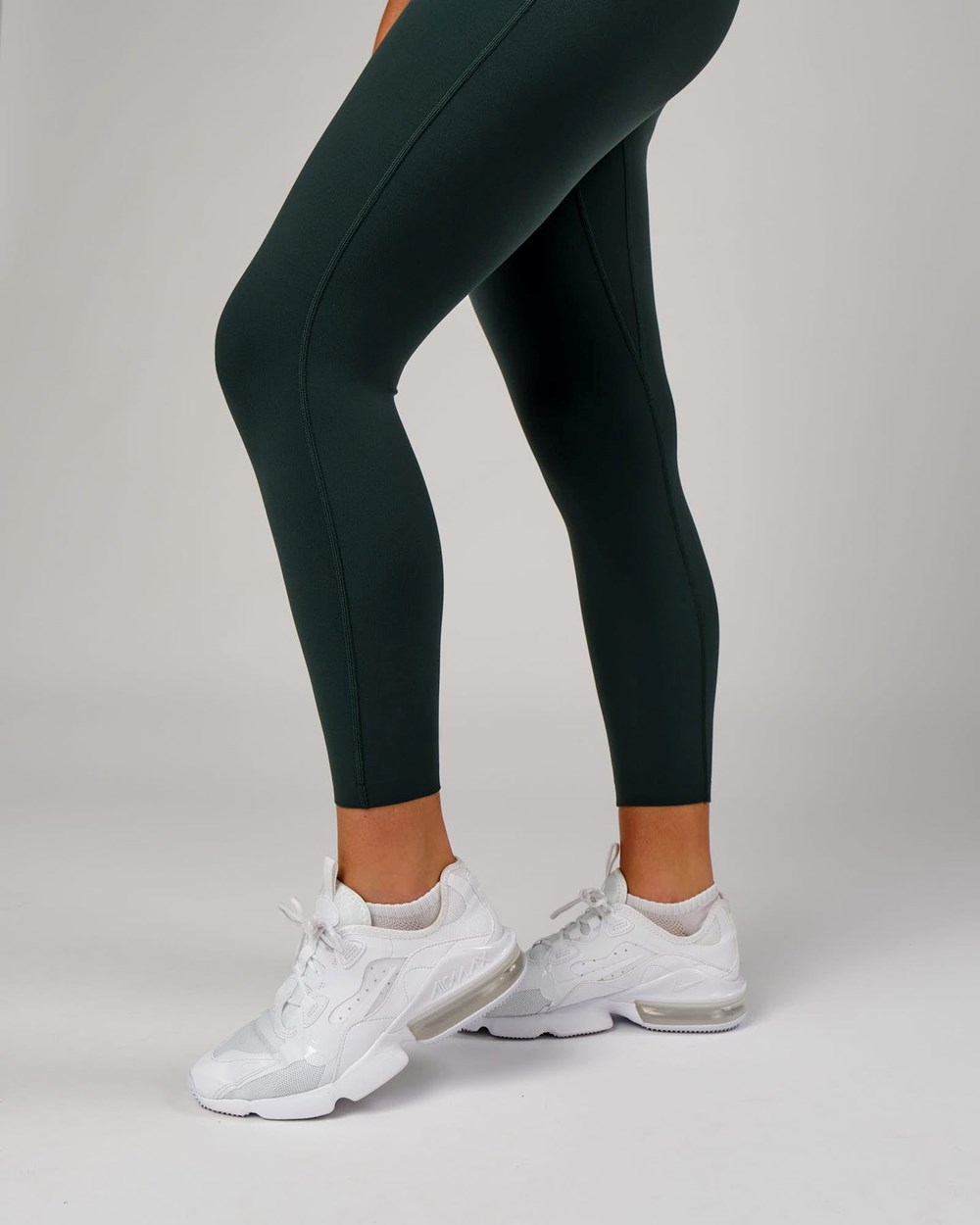 Vital Green LSKD Elixir 7/8 Length Legging | NK8167305