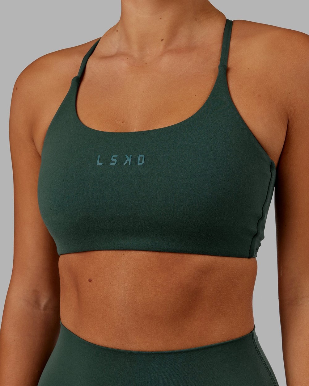 Vital Green LSKD Twist Sports Bra | LR6983254