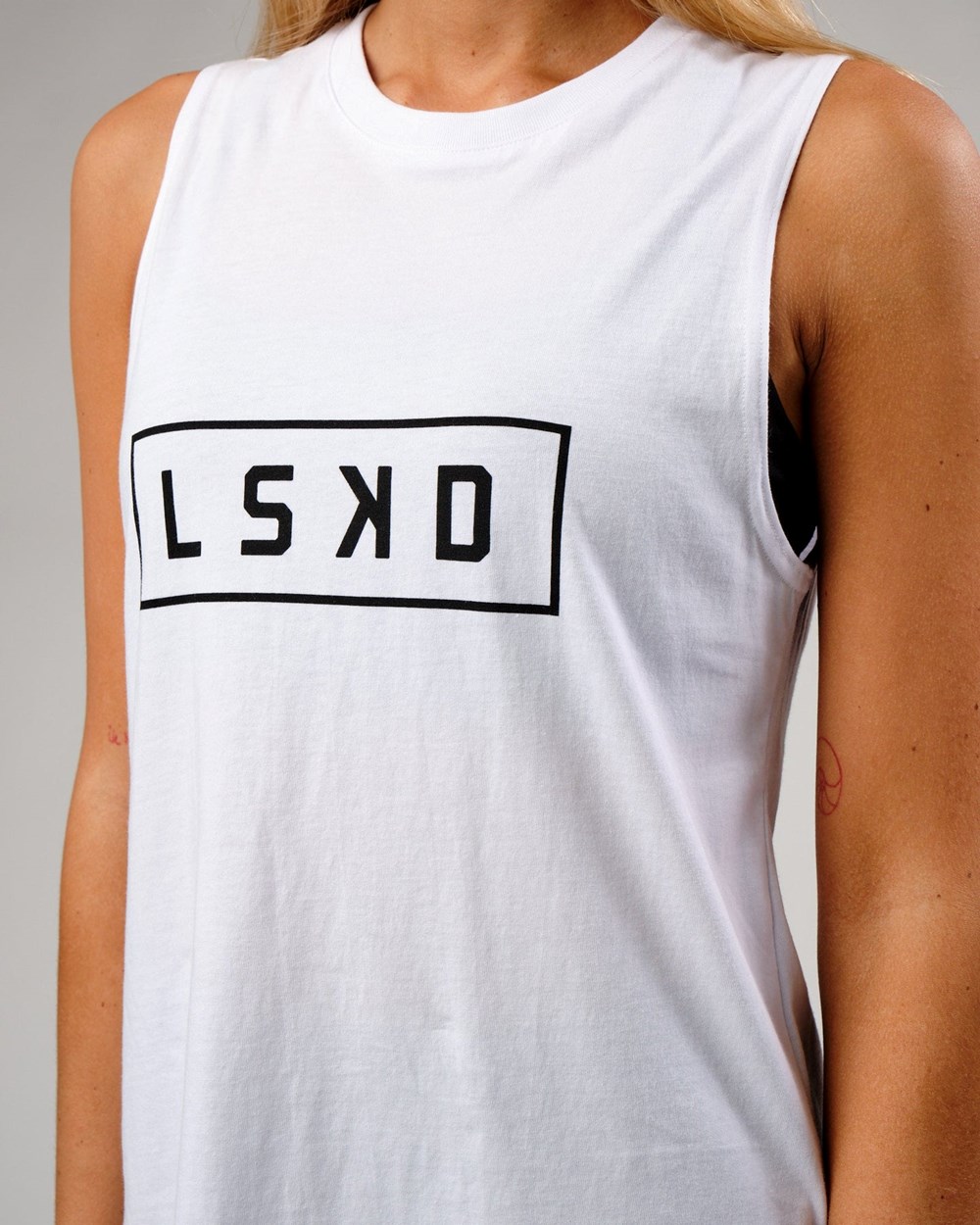 White / Black LSKD Luna Tank | LZ5837629