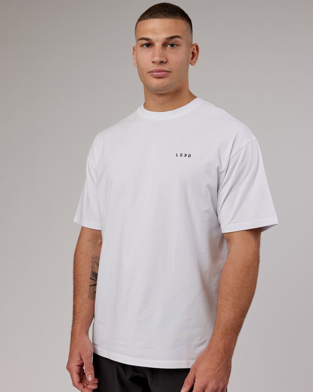 White / Black LSKD VS6 FLXCotton Tee Oversize | GS5762034