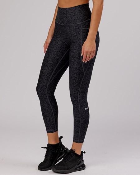 Black Etching LSKD Fusion 7/8 Length Legging | PL5460932