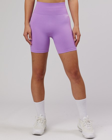 Lilac LSKD Limitless Seamless Mid-Length Bike Short | EF9568423